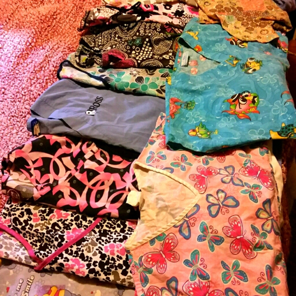 Scrubs tops and bottoms